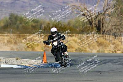 media/Jan-08-2022-SoCal Trackdays (Sat) [[1ec2777125]]/Turns 1 and 2 Exit (1130am)/